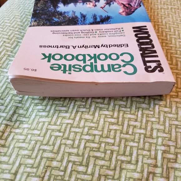 Vintage 1985 Woodall's Campsite Cookbook, Paperback, Camping Meal Plans Recipes - Picture 9 of 9